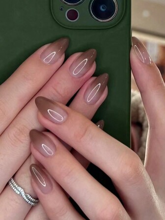 24 Pieces Of Short Brown Almond-Shaped Press-On Nails, Gradient Smudged False Nails, With 1 Rubbing Strip And 1 Piece Of Jelly Glue Nail Supplies Nails