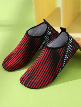 女士紅色條紋快干裸足健身工作室瑜伽游泳鞋，游泳鞋，水鞋，極簡滑入式水鞋襪
