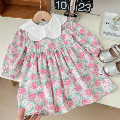 Vestido dulce y moderno con cuello empalmado e impresión floral para niña joven, adecuado para primavera y otoño