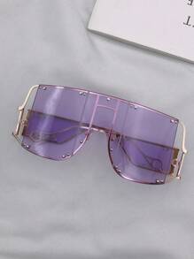 1pc Women's Oversized Flat Top Fashion Glasses, Y2K Square One-Piece Stylish Glasses, Retro Punk Large Frame , Metal Rivet Punk Glasses, Fashionable For Party, Music Festival, Beach, Holiday, Halloween, Summer Beach Vacation, Outdoor Activities, Travel