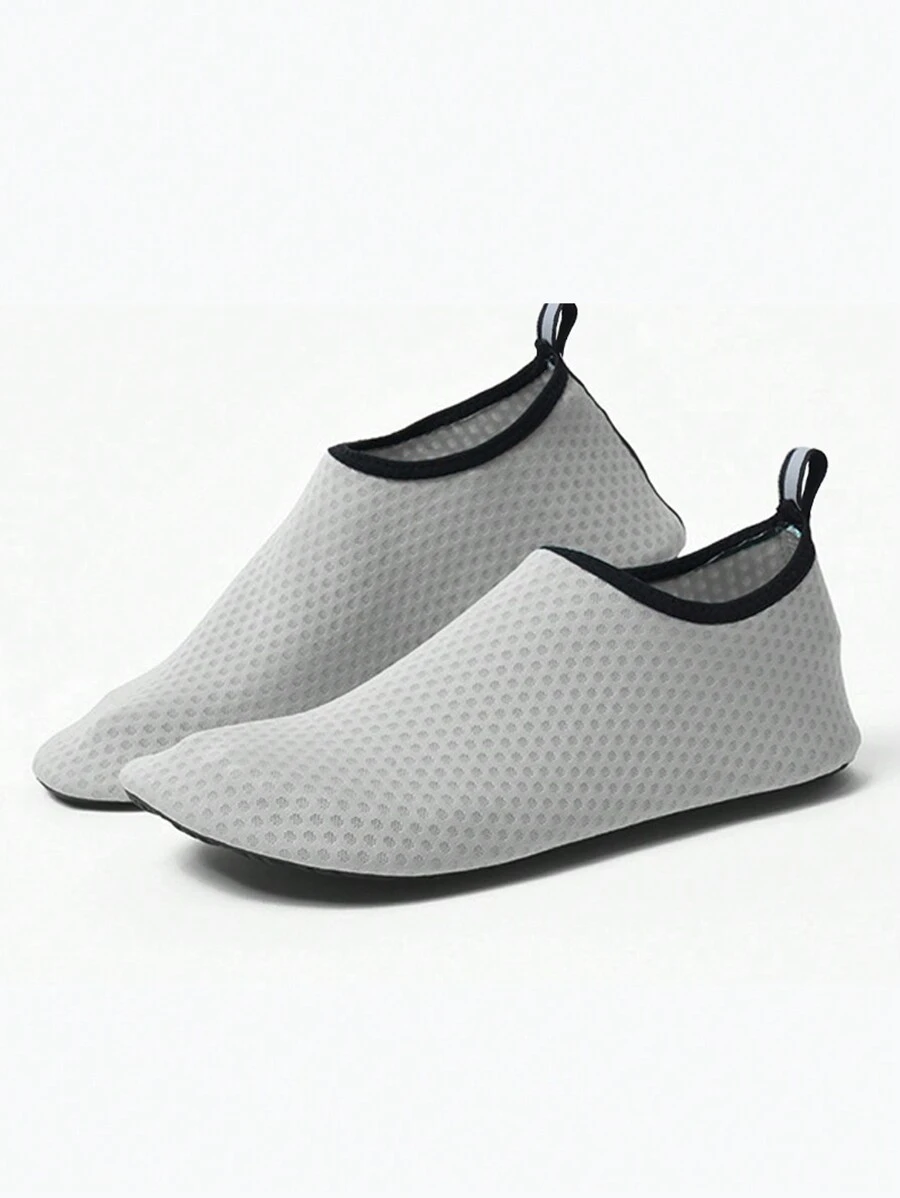 Unisex Water Shoes Beach Shoes Yoga Shoes Fitness Shoes Sandals Outdoor Swimming Shoes Diving Shoes Slip-Resistant & Toe-Protective Thickened Sole Snorkeling Shoes