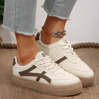 女士时尚蓝白透气平底休闲运动鞋，穿着舒适不累脚