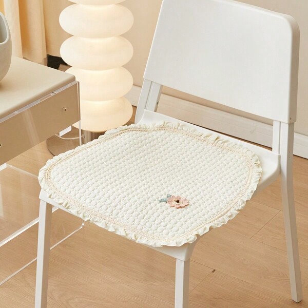 Nuevo cojín de silla acolchado con bordado y aplicación de encaje estilo coreano, almohadilla para el asiento antideslizante, diseño fresco y estilo delgado