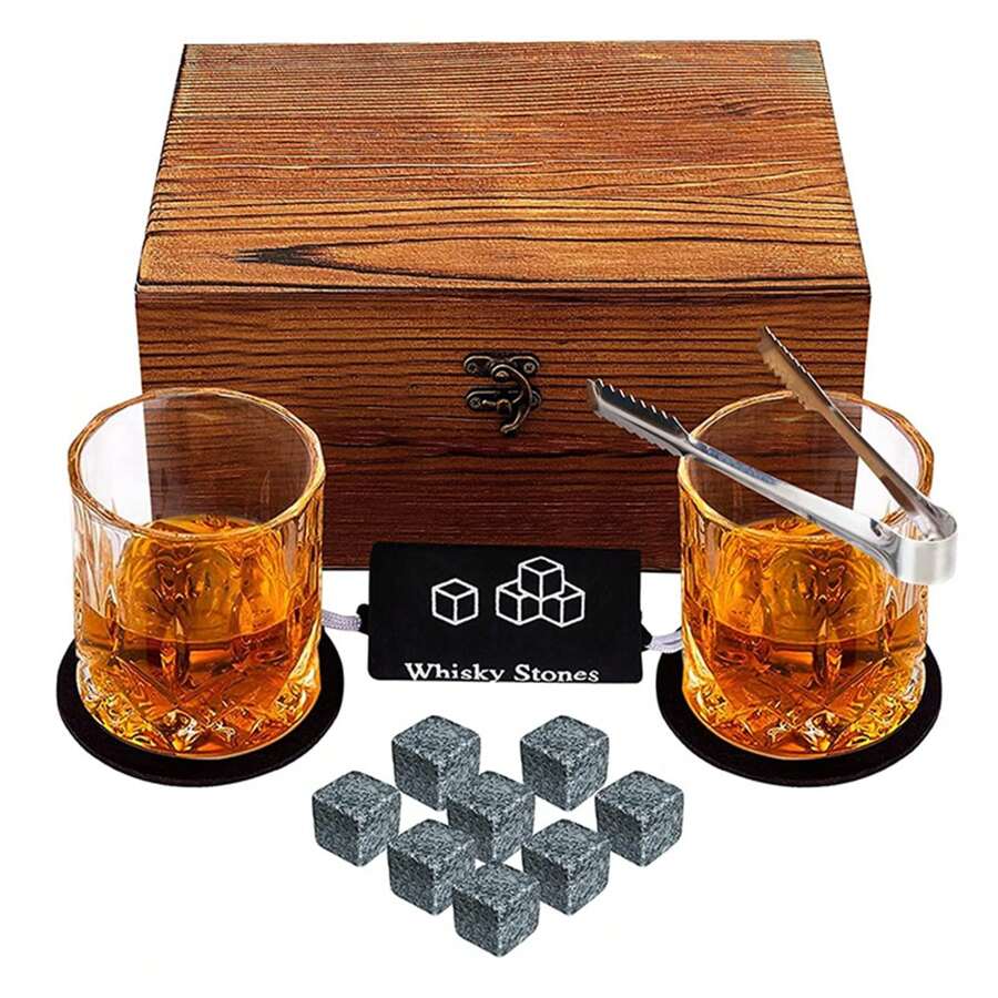 SHIXIONG Juego de Vasos para Whisky, con 2 Vasos para Whiskey, 8 Piedras para Whisky y Bonito Caja de Regalo, para Cognac, Vodka, Bourbon y más, Ideal Regalos para Hombre, Papa, Novio, Marido y Amigo - Marrón Mocha - Ver 1