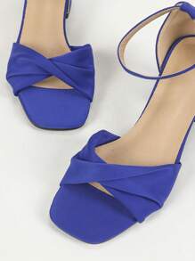 Square Toe Simple Fashion Knot Chunky High Heel Open Toe Ankle Strap Sandals - Blue - View 6