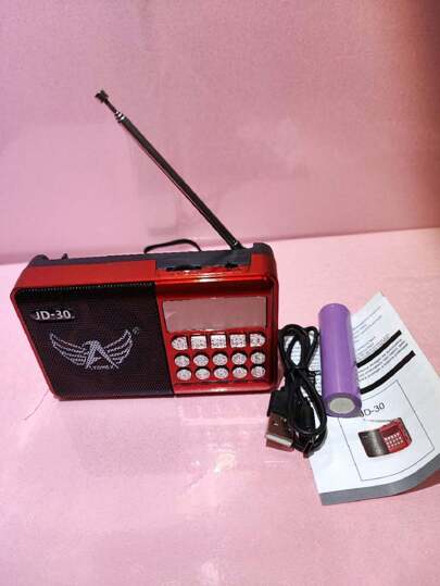 Rádio Com Fm 3w Portátil E Bluetooth Mp3 Recarregável Jd30