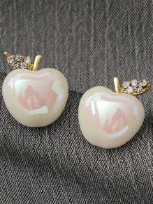 topshiny 1 Pair Rhinestone Studded Shiny White Iridescent Pearl Apple Stud Earrings, Simple And Fresh Design Jewelry For Women