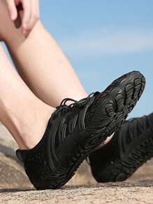 Nuevos zapatos para hombre de cinco dedos antideslizantes, transpirables y de secado rápido para caminar por la playa al aire libre: Zapatillas para el agua de senderismo para hombres/mujeres, playa y Anti-Slip de 5 dedos