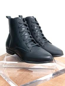 Women Ankle Boots & Booties - 黑色 - 查看 4