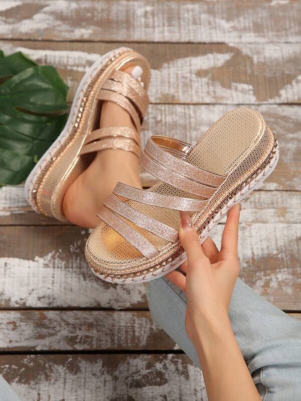 Women Elegant Rivet Detail  Bottom Wedge Sandals, Casual Water Platform Woven Straw Wedge Sandals, Suitable For Home, Going Out, Daily, And Multiple Occasions