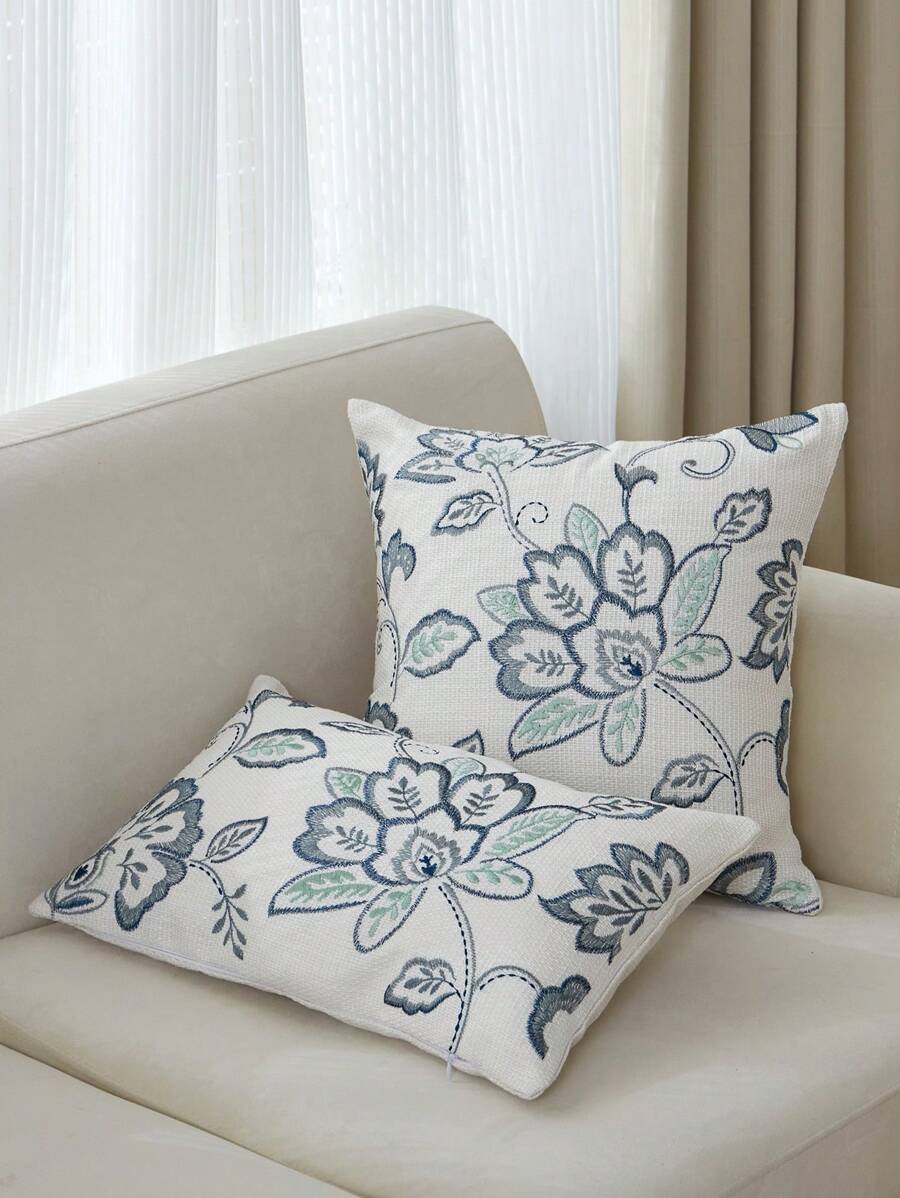 Funda de almohada bordada de temporada "Pino en el camino", decoración para el hogar - 1 pieza