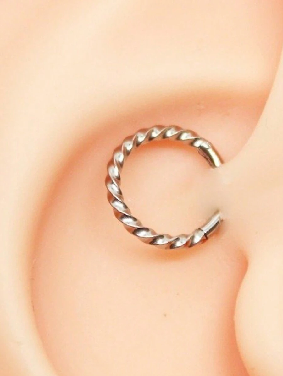 Piercing Daith Segmento Clicker em Aço Cirúrgico Torcido 8mm - Prata - Visão 1