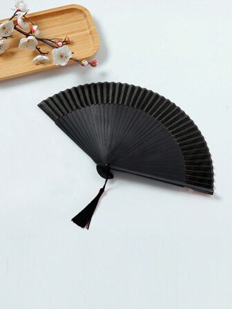 1pc Summer Vintage Black Fan For Women Stage Performance Folding Fan Plush Christmas Decoration Hand Fan