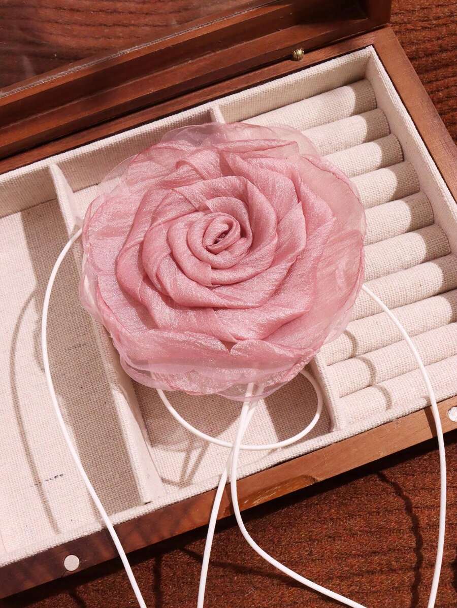 1個時尚復古綉花160cm絲帶項鍊，適合女性