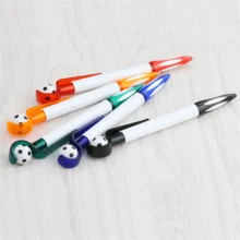 5入組足球造型原子筆，卡通塑料，按壓式原子筆，廣告筆，辦公室筆，廣告筆（隨機款式） - 彩色 - 查看 5