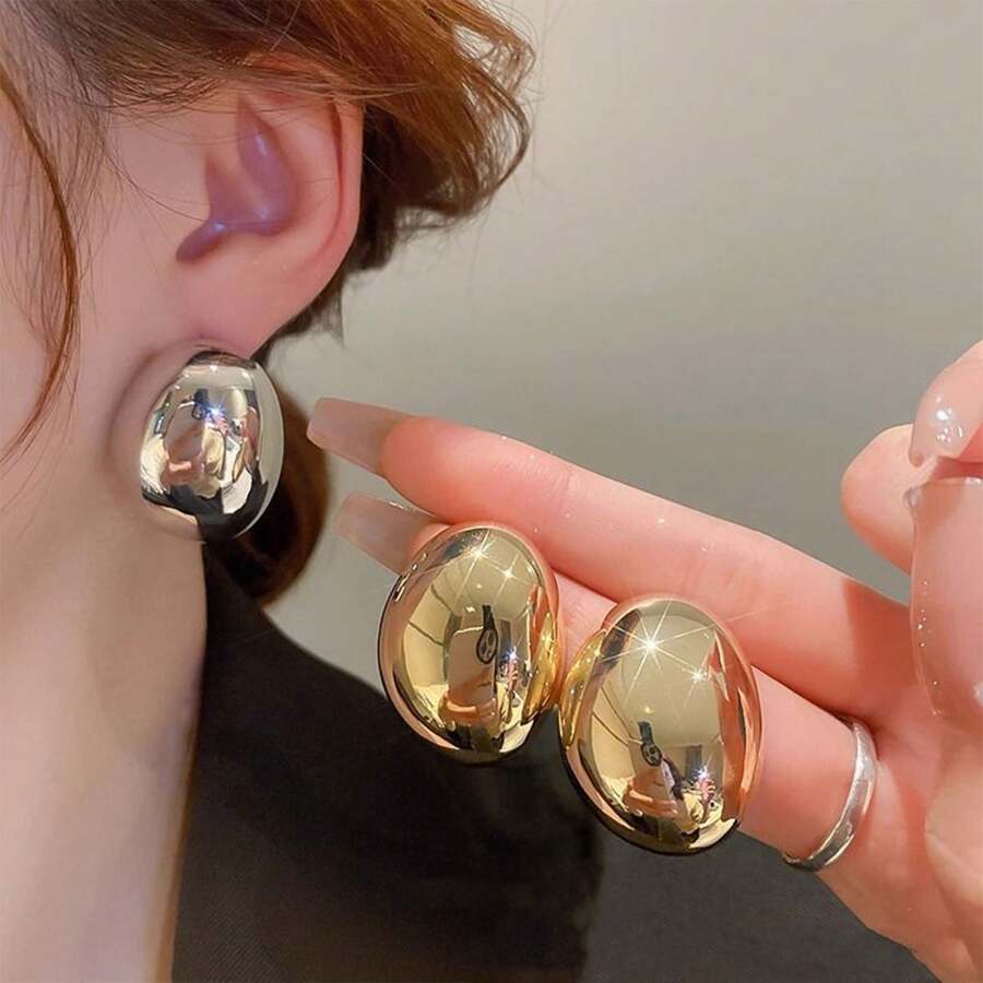 2pcs Women Gold Big Earrings, Sophisticated And Unique Design, Minimalist And Luxury Metal Silver Ear Studs, Fashionable And Elegant Suitable For Various Occasions.