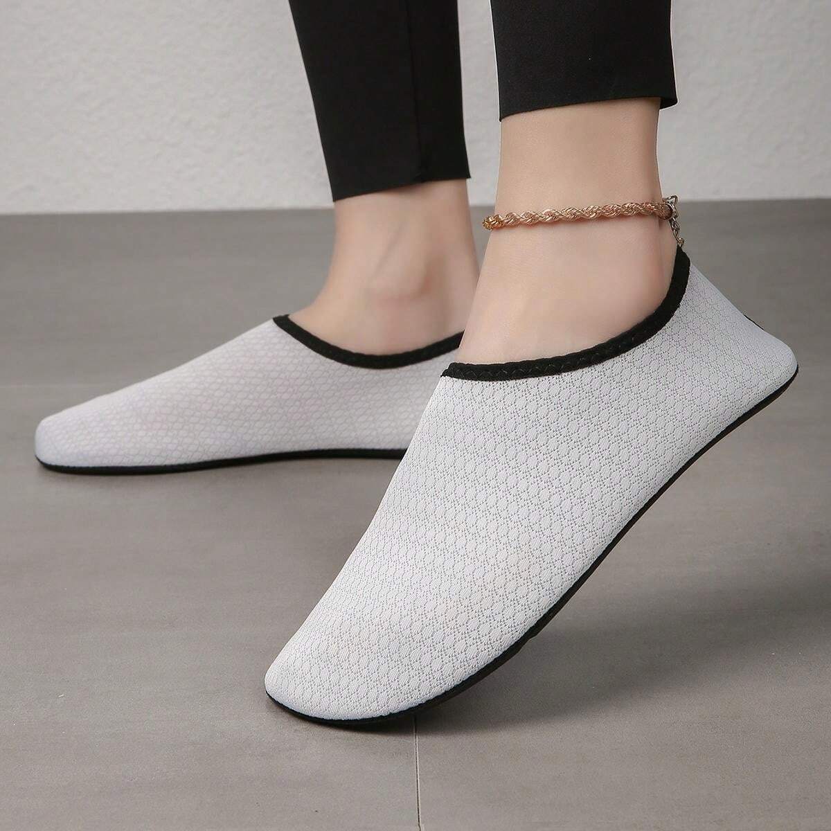 Indoor Sport Shoes For Spring And Summer, Lightweight ShockAbsorbing