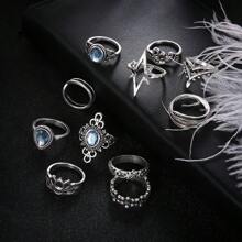 Set Of 11 Vintage Style Flower Carved Rings With Rhinestone Decoration - Silver - View 2