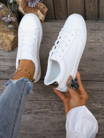 Lace-Up Low-Top PU Casual Outdoor Anti-Skid Sports Sneakers, Versatile Women Skate Shoes