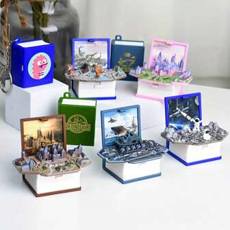 1 szt. Mini składany brelok do kluczy z książką 3D: różne transformacje miniaturowych scen Zabawka antystresowa, świetna jako kreatywny prezent na Wielkanoc lub urodziny (częściowo losowy)