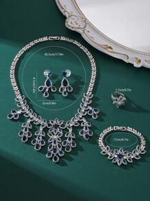 4件铜方晶锆石花朵流苏首饰套装 - 项链、耳环、戒指、手链。蓝锆石。适合新娘、婚礼、派对、礼物