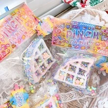 1 件新款挤压玩具随机颜色压力卡哇伊玩具可爱猫爪华夫饼柔软抗压玩具生日礼物（1 件随机款式；由于光线和生产批次问题，产品可能会有色差） - 彩色 - 查看 2