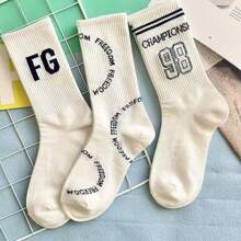 Sports Outdoor 5 Pairs/Set Men Mid-Calf Length Socks, Ins Style Sporty Basketball Socks With Anti-Odor & Breathable Features, Random Colors