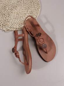 女士休闲PVC塑料平底人字拖，防滑时尚沙滩拖鞋，夏季必备