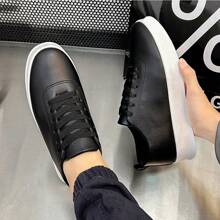 Men's Low-Cut Fashionable Casual Sports Shoes - Black and White - View 2