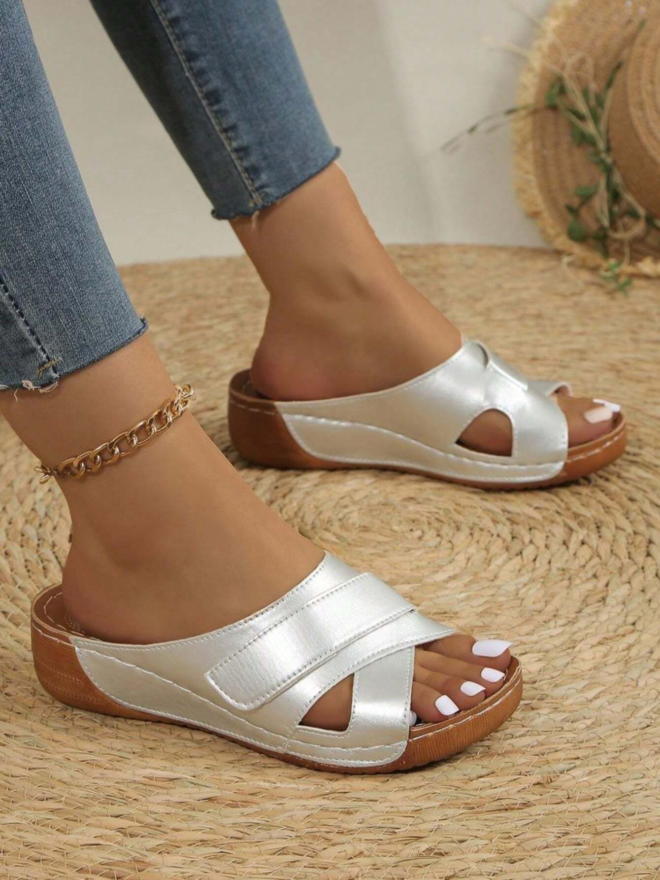 Sandali Con Zeppa Per Donna - Tacco Medio, Morbidi, Slip-on, Colori Vivaci In Ecopelle, Perfetti Per L'estate
