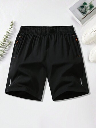 男友风格男士弹性腰部休闲运动短裤，适合健身和户外活动