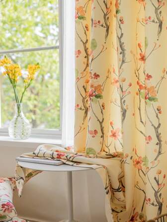 紅色梅花圖案印花遮光窗簾，現代風格，由聚酯纖維製成，適用於具有鄉村設計的客廳和臥室，可用於最小尺寸的小窗戶。