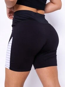 Women Sports Shorts - 白色 - 查看 2