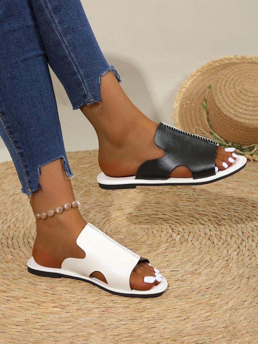 Nuevas sandalias para mujer de bloqueo de color blanco y negro, zapatillas, uso dual en la playa y en interiores, cómodas para deslizar - Blanco y Negro - Ver 1