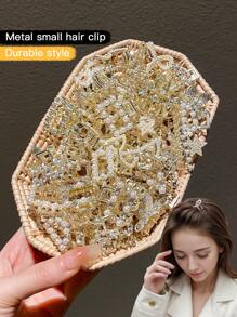 20 pièces Accessoires pour cheveux à faux perles mignons et aléatoires pour franges et mini pinces à cheveux, pinces à cheveux, pince-oreilles, attache-cheveux, pince à cheveux
