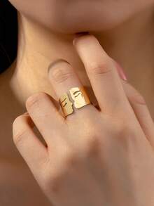 1pc Of Fashion Personalized Design Sense High-End Elegant Versatile Ring For Ladies With Human Face Metal Accessory For Daily Wear - Multicolor - View 1