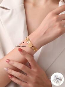 1 pieza Pulsera con nombre personalizado con forma de corazón en la parte inferior, pulsera de acero inoxidable con nombre personalizado para mamá, regalo de cumpleaños, regalo del Día de San Valentín, regalo de dama de honor, regalo de Navidad, regalo del Día de la Madre, regalo para ella