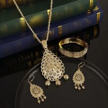طقم مجوهرات أنيق من السبائك المعدنية ، قلادة عروس عربية ، أقراط ، سوار 3 قطع، طقم مجوهرات للنساء، هدية للنساء - قلادة + اقراط + اسوارة - مشاهدة 5