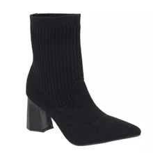 Women Ankle Boots & Booties - 黑色 - 查看 3