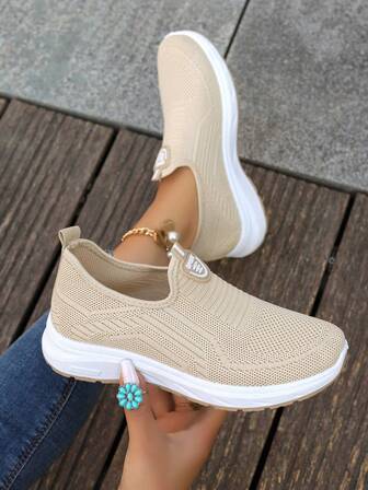 女士网眼休闲鞋，厚底透气运动鞋，一脚蹬户外和日常百搭鞋，春夏