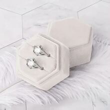 1pc Velvet Ring Box, Hexagon Velvet Ring Box Display Case, 4.7cm/1.85 Inch * 4.5cm/1.78 Inch Jewelry Storage Back To School