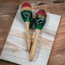 Par de Maracas Guaje Instrumento Musical de Percusion Para seguir Ritmos Tamaño Standard 28 cm - Verde - Ver 2