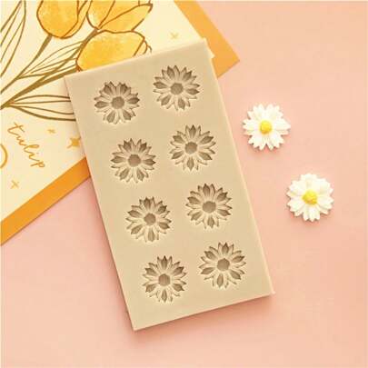 1pc Small Daisy Sunflower Silicone Mold, Candle Mold, Soap Mold, Resin Molds, DIY Soft Pottery Clay Drop Glue Decorative Mold, Hand Decorative Art Tools