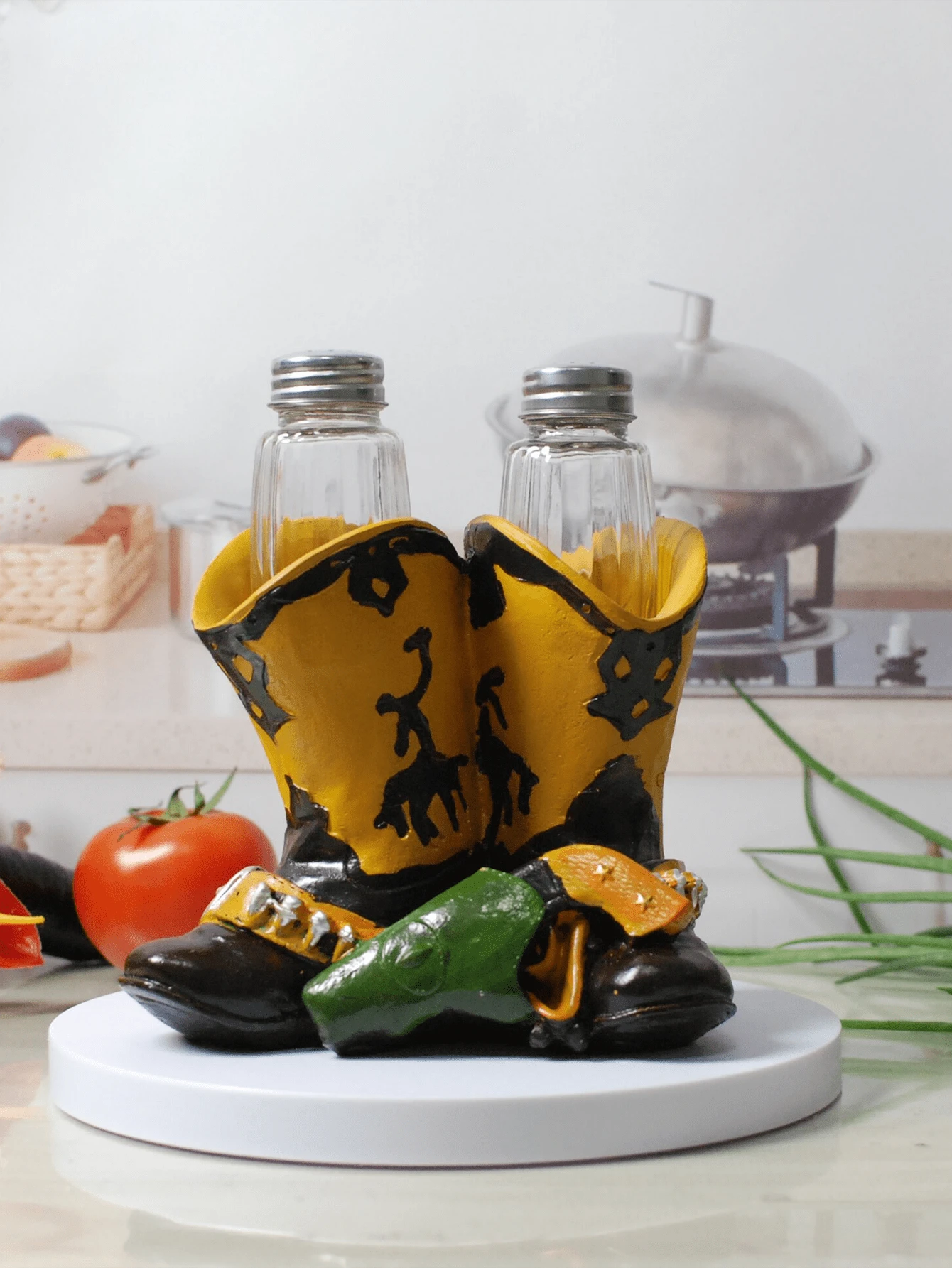 1pc Shoe Shaped Glass Salt And Pepper Shaker Ornament - Multicolor - View 1