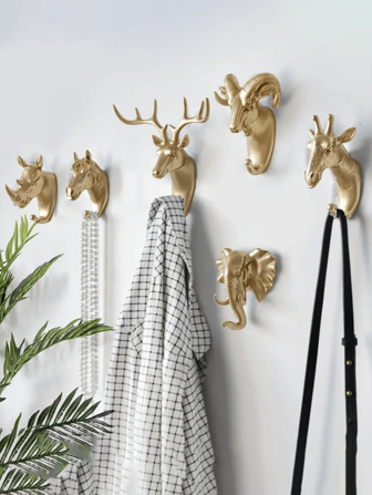 1pc Creative Hook At The Entrance, Wall Decoration, Wall Hanging, Bathroom Clothes Hanging Hook Behind The Door Winter Christmas Party Gift Supplies Creative Animal Head Wall Hanging Decoration Traceless Hook, Home Decor, Scene Decor, Theme Party Decor