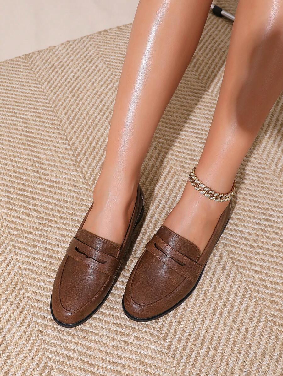 Zapatillas cómodas planas y con tacón bajo fáciles de poner para mujer, versátiles y de moda, ideales para conducir o en la oficina.