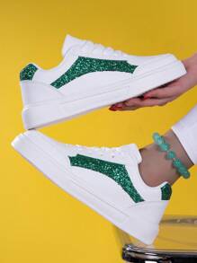 Fashionable Women White Shoes, New Spring/Summer 2024 Skate Shoes, Lightweight Soft Bottom Students Casual Versatile White Sneakers - White - View 1