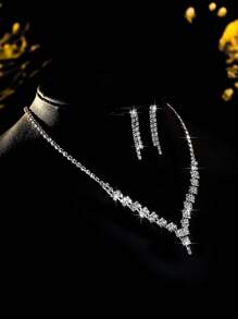 3-Piece Light Luxury Style High-End Design Elegant And Versatile Rhinestone-Studded Necklace And Earrings Suitable For Women Wedding, Banquet, Festival And Vacation
