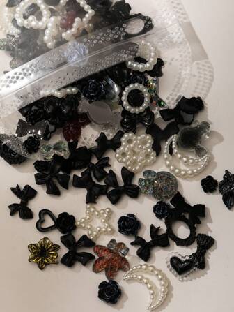 50Pcs 3D Kawaii Pink And White Mixed Bowknot Flowers Stars Moon Multi-Mode Mixed Rambo Resin Nail Art Pendant Y2K Cartoon Faux Pearl Pink White Heart Mini Round Nail Art Rhinestone Decoration Diy Accessories Consumables Japanese And Korean Style Four Seasons Style Nail Art Gem Multi-Purpose Series Nail Art Jewelry Nail Supplies Nails Nail Charms Nail Gems