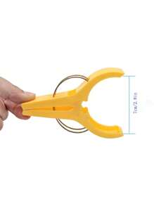 Beach Chair Towel Clips-Cruise Essentials, Pool Chair Clips Large Hanging Clip Clamps Beach Towel Holder Clothes Pegs To Keep Your Towel From Blowing Away, Vacation Beach Must Have